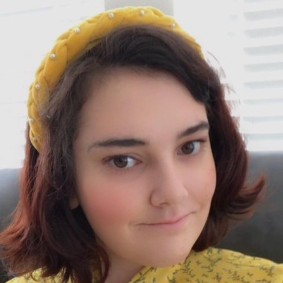 Meet your Posher, Liliana - Picture 1 of 1